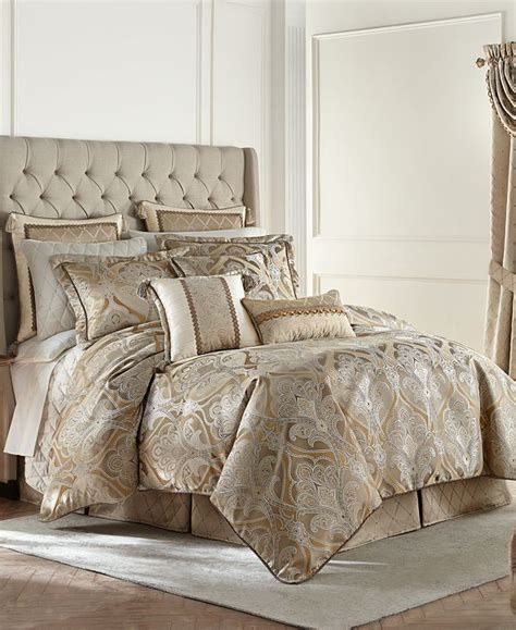 Croscill Alexander 4 Pc Queen Comforter Set And Reviews Comforters