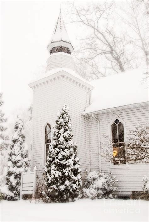 Winter Church With Window Light Winter Szenen Winter Magic Winter