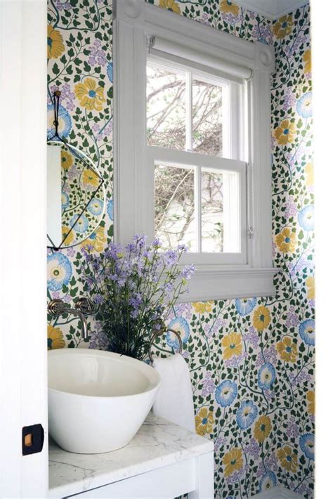 8 Absolutely Stunning Bathroom Wallpaper Ideas That Youll Love