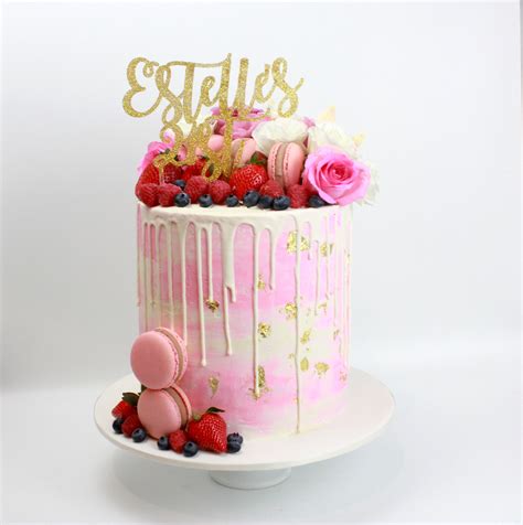 You can easily diy them which is what i did for my sisters baby shower or you can purchase them if. 18th & 21st Birthday Cakes - Exquisite Cakes Sydney