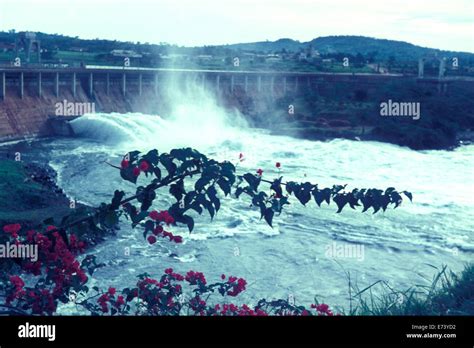 The Owen Falls Dam At Jinja Uganda 1965 Stock Photo Alamy