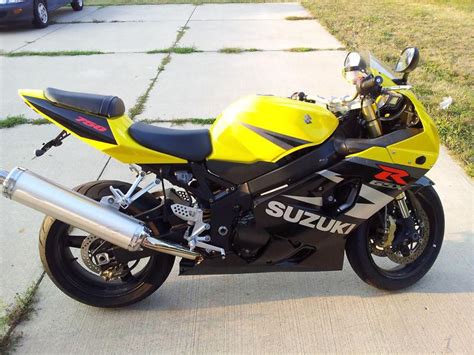 Gsxr600/750 2001 2002 2003 yellow and black fairing kit. 04 GSXR-750 Yellow\Black for sale on 2040-motos