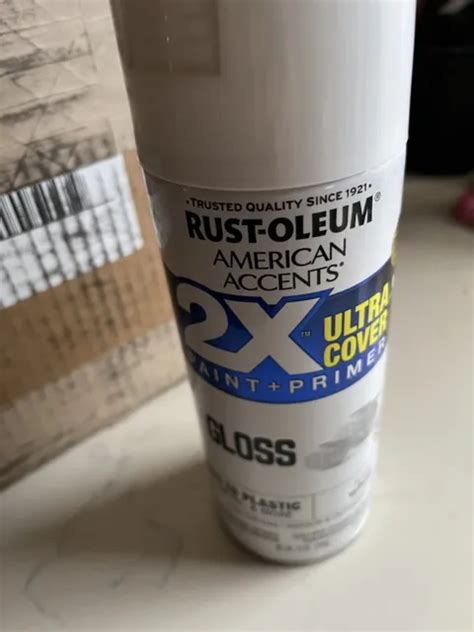 White Rust Oleum American Accents 2x Ultra Cover Gloss Spray Paint 12