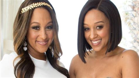 tia mowry confirms a sister sister reboot is on the way entertainment news tia and tamera