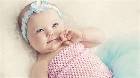 3840x2160 Cute Baby With Blue Eyes 4k Hd 4k Wallpapers Images