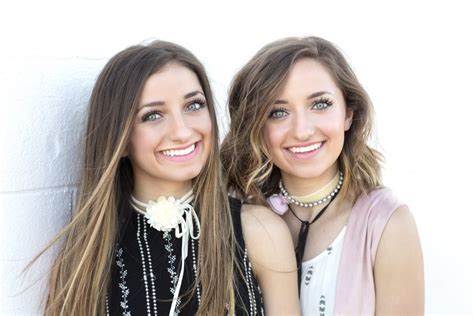 Brooklyn And Bailey Two Dfw Teens Are Finding Stardom And Opportunity On