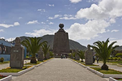 Equator In Ecuador Ecuador Blog About Interesting Places