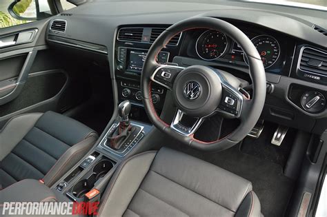 Ahorra con nuestra opción de envío gratis. 2014 Volkswagen Golf GTI Performance Mk7 review (video) | PerformanceDrive