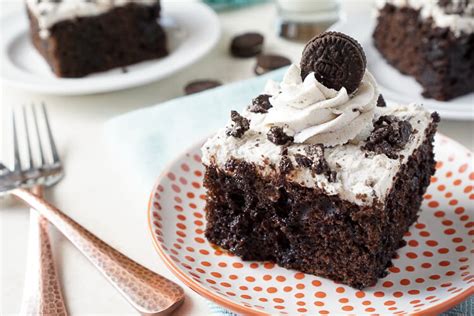 If the toothpick comes out clean, the cake is done. Easy Oreo Poke Cake - Sugar & Soul