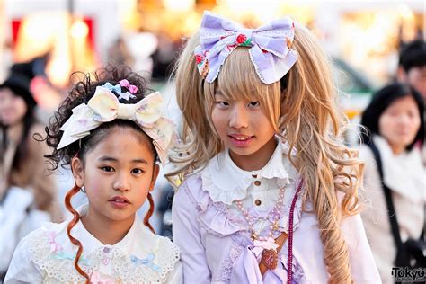 Harajuku Sweet Lolitas In Angelic Pretty Dresses And Hair Bows