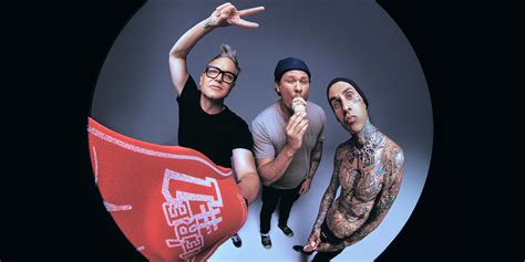 Blink 182 Reunite With Tom Delonge Announce 2023 Tour Pitchfork