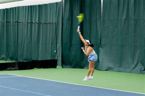 Women’s Tennis Splits Spring Break Trip In Florida