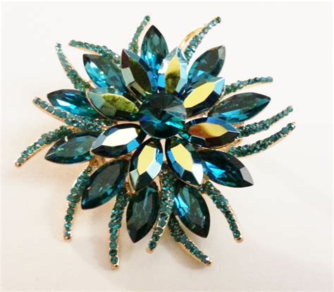 Vintage Style Gold Teal Starburst Swarovski Crystal Brooch Pin Pins