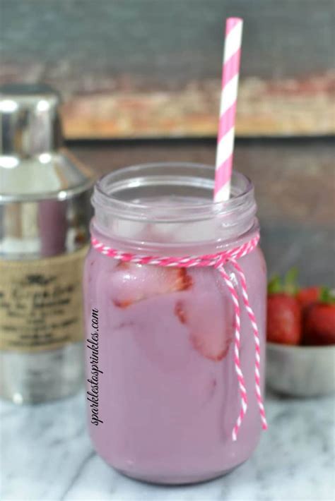 Jessie leigh — pink umbrella drink 03:09. Starbucks' Pink Drink - Sparkles to Sprinkles