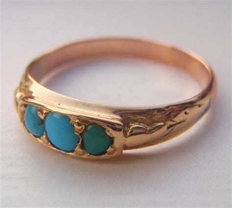 Antique Victorian Turquoise Ring Solid Gold Lovely Right Hand Ring Or