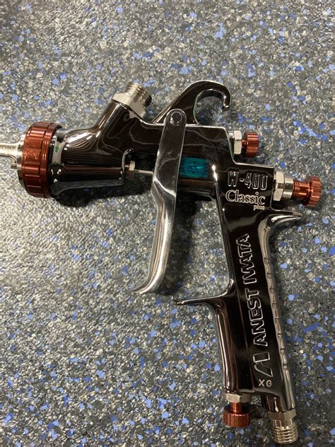 Iwata W400 Spray Gun Kit Wynn Fraser