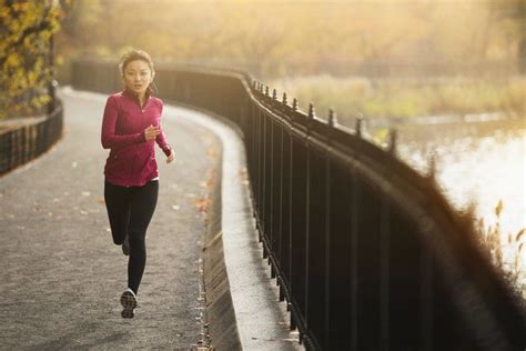 One Surprising Thing That Can Make You A Better Runner Going To The