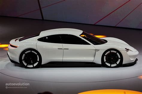 Porsche Mission E Renamed Taycan, Electric Car to Launch in 2019