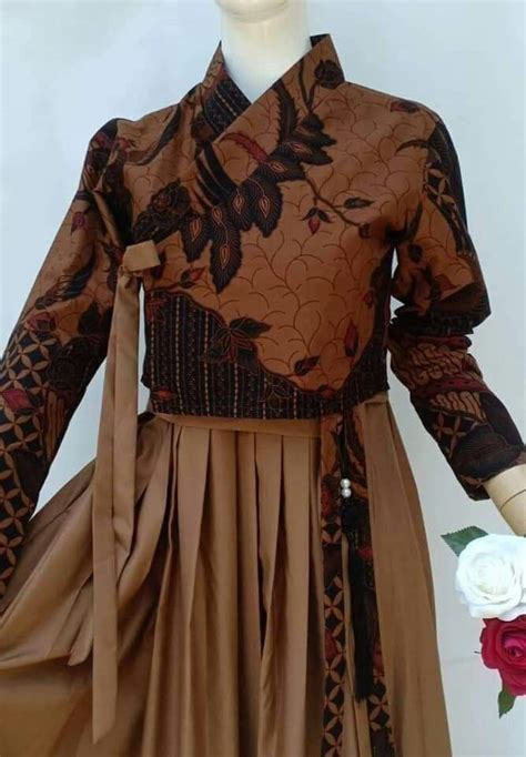 Pelbagai dress yang menarik yang sesuai dijadikan baju tunang, nikah dan sanding anda! baju korea | Gaya model pakaian, Model pakaian wanita ...