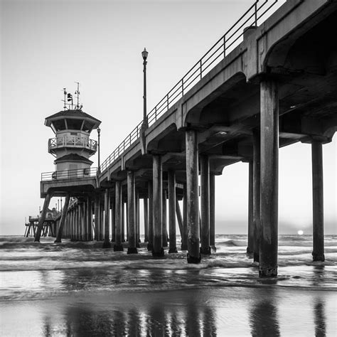 Huntington Beach Pier Photograph By Radek Hofman