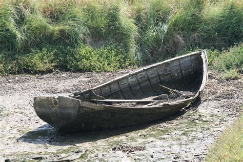 Fileabandoned Rowing Boat At Keyahven Wikimedia Commons