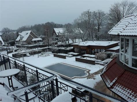 Auf empfehlung haben wir zu 4 damen im haus höpke das arrangement „beauty deluxe jeweils ein einzelzimmer im fewotel gebucht. "Ausblick" Hotel Haus Höpke (Bad Laer) • HolidayCheck ...