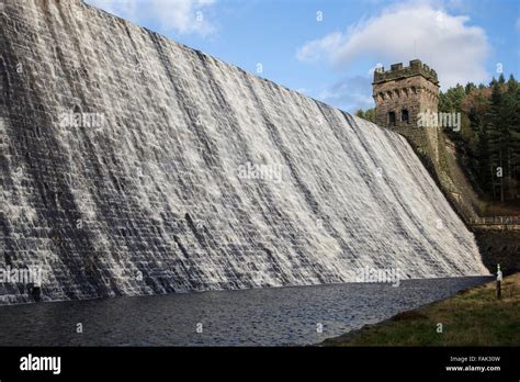 Masonry Dam High Resolution Stock Photography And Images Alamy