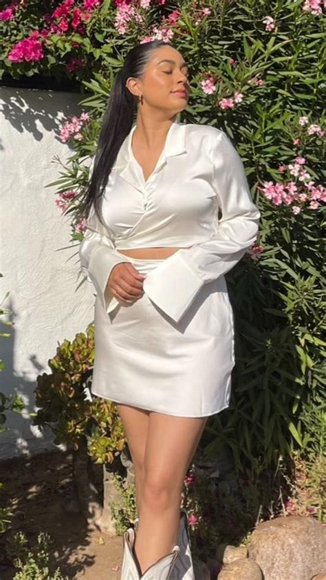 Latina Aesthetic Latina Woman Aesthetic Latina Girl White Dress Classy