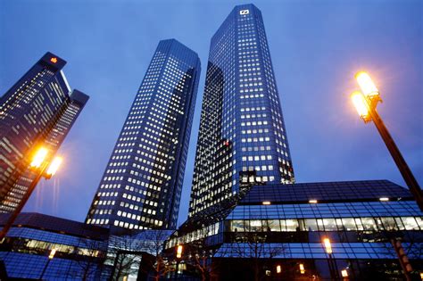 Deutsche bank (en allemand : New Counsel for Deutsche Bank Is Used to U.S. Inquiries ...