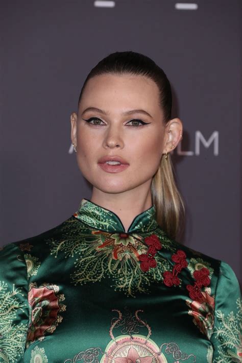 Ver más ideas sobre behati prinsloo, lencería de victoria secret, vistiendo de playa. Behati Prinsloo - 2017 LACMA Art and Film Gala in Los ...