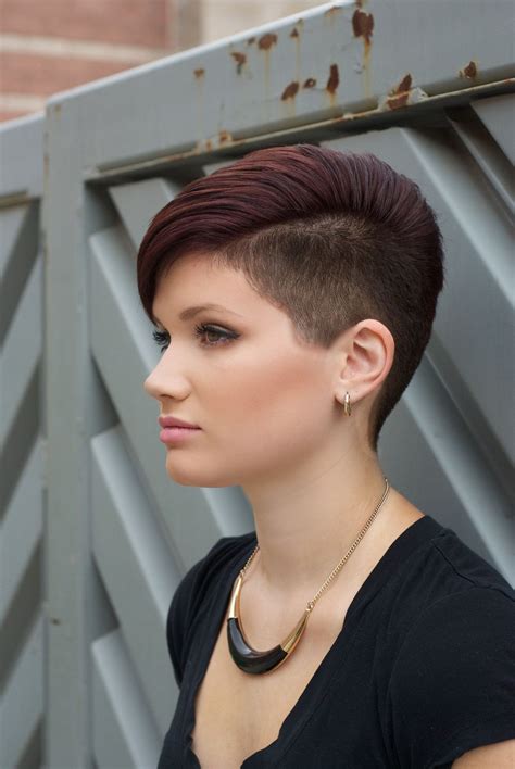 18 Unbelievable Pixie Cut Hairstyles Shaved One Side
