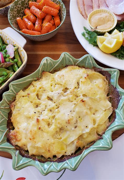 Creamy Scalloped Potatoes - The Village Grocer