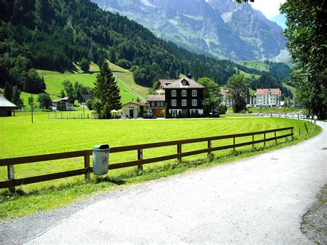 무료 이미지 경치 잔디 골짜기 여름 공원 풍경 알프스 산맥 스위스 루체른 재산 농촌 지역 산악 지형