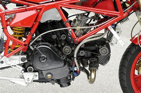 Ducati Tt 750