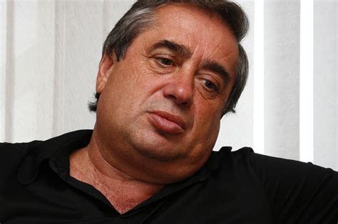 Imagini și cu sofia babeș, nora lui victor babeș. Milionarul Ioan Niculae, în stare critică la "Victor Babeș"! Este la Terapie Intensivă cu SARS ...