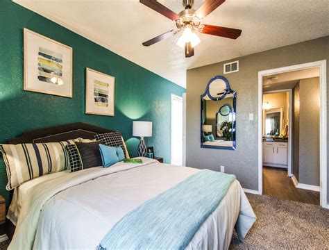 Each apartments.com listing has verified availability, rental rates as of june 2021, the average apartment rent in college station, tx is $772 for a studio, $1,009 for one bedroom, $1,393 for two bedrooms, and $1,405 for. Sundance Apartments - College Station Apartments Near TAMU ...