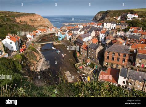 Staithes North Yorkshire England High Resolution Stock Photography And