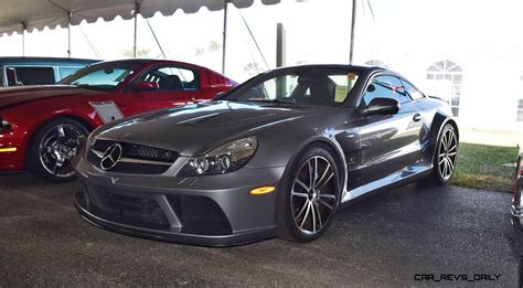 The dynamic coupé inspires passion even when it is stationary. Mecum 2016 - 2009 Mercedes-Benz SL65 AMG Black Series