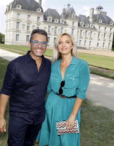 Julien clerc est catégorique à propos de son épouse hélène grémillon. Affaire conclue : traumatisée par un braquage, Alexandra M ...