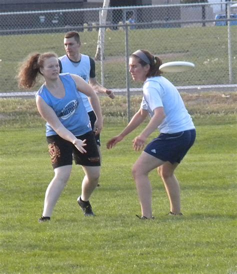 Register Now For Summer Coed Ultimate Frisbee League