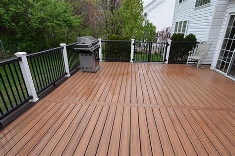 You've decided your want your new charlotte deck made out of trex transcend® decking. Synthetic Decks - California Custom Decks