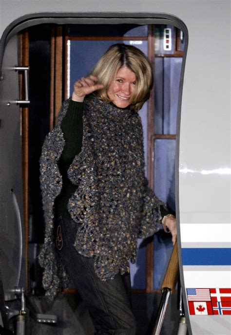 Martha Stewart Throws Shade At Felicity Huffmans Prison Uniform