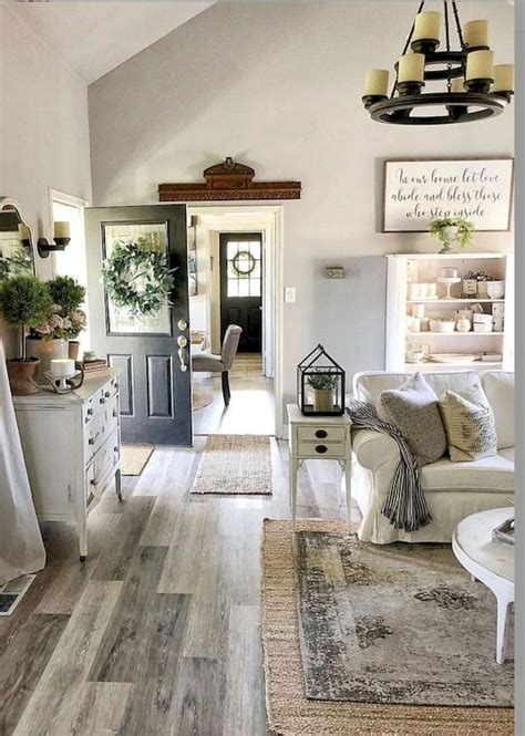 Country Chic Living Room