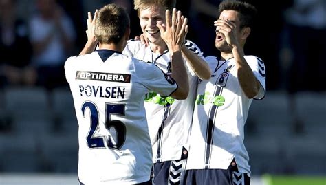 Aron Johannsson Tæt På Az Alkmaar Bt Superligaen Bt Dk