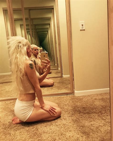 Yolandi Visser Fappening Nude And Sexy Photos The Fappening