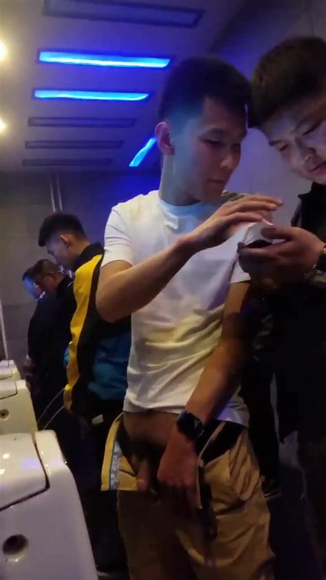 Asian Guys Pissing At Urinal Thisvid Com