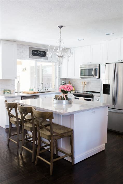 Learn how to upgrade your kitchen without breaking the bank. Kitchen remodel on a budget for under $10,000