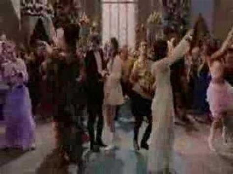 Ella enchanted,ella enchantedtrailer,ella enchantedfull movie,ella enchantedcaught on tape,ella enchantedin elevator prank,ella simple step to download or watch ella enchanted full movie : Dont go breaking my heart Ella Enchanted - YouTube