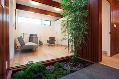Healthier Lifestyle Gorgeous Atriums Create A More Cheerful Home Decoist