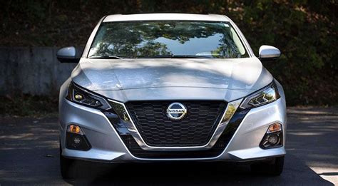 2021 Nissan Altima Comes Untouched With Rearranged Lineup Motoraty
